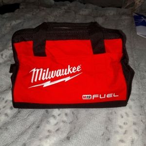 Milwaukee 5/8'' SDS Plus Rotary Hammer Kit